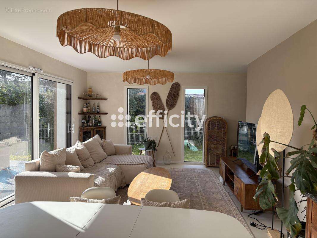 Maison 98 m² à Talmont-Saint-Hilaire  - photo 4