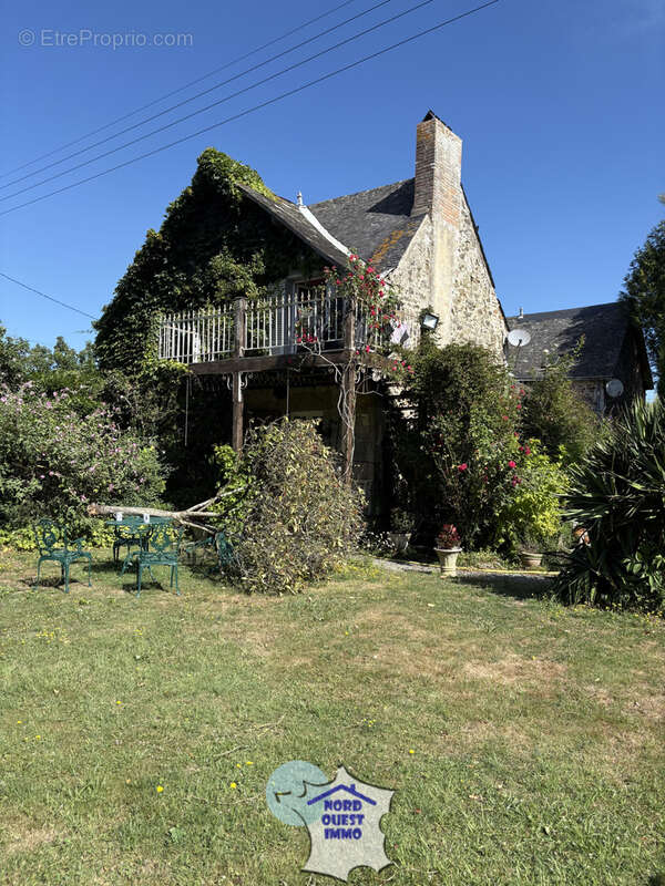 Maison à LIVET