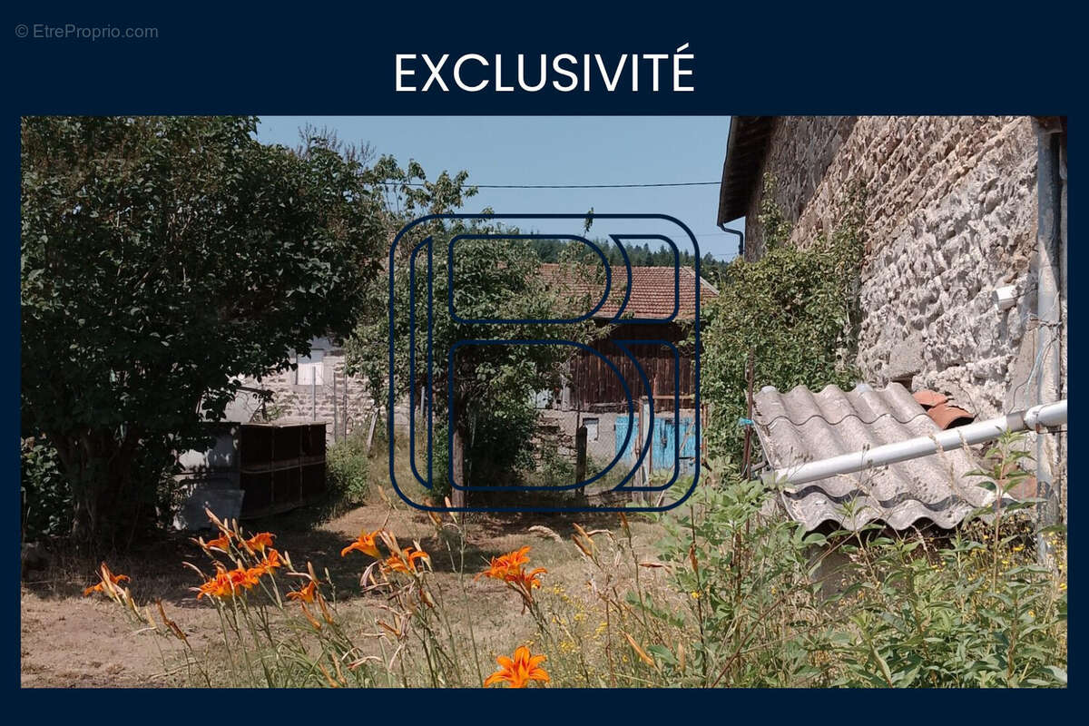 Maison à SAINT-AMANT-ROCHE-SAVINE