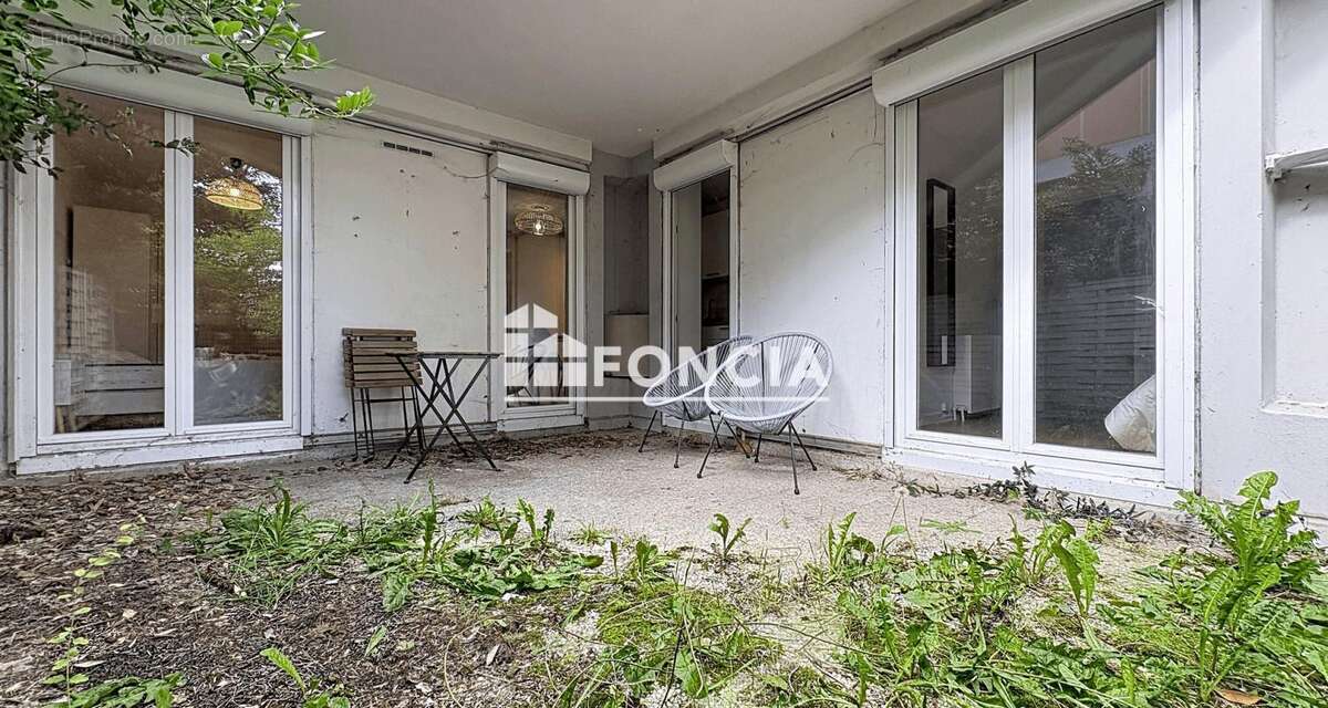 Appartement à HEROUVILLE-SAINT-CLAIR