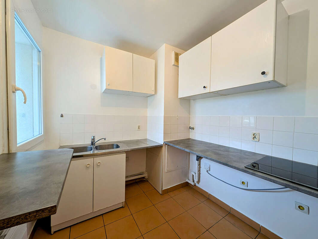 Appartement à SARTROUVILLE