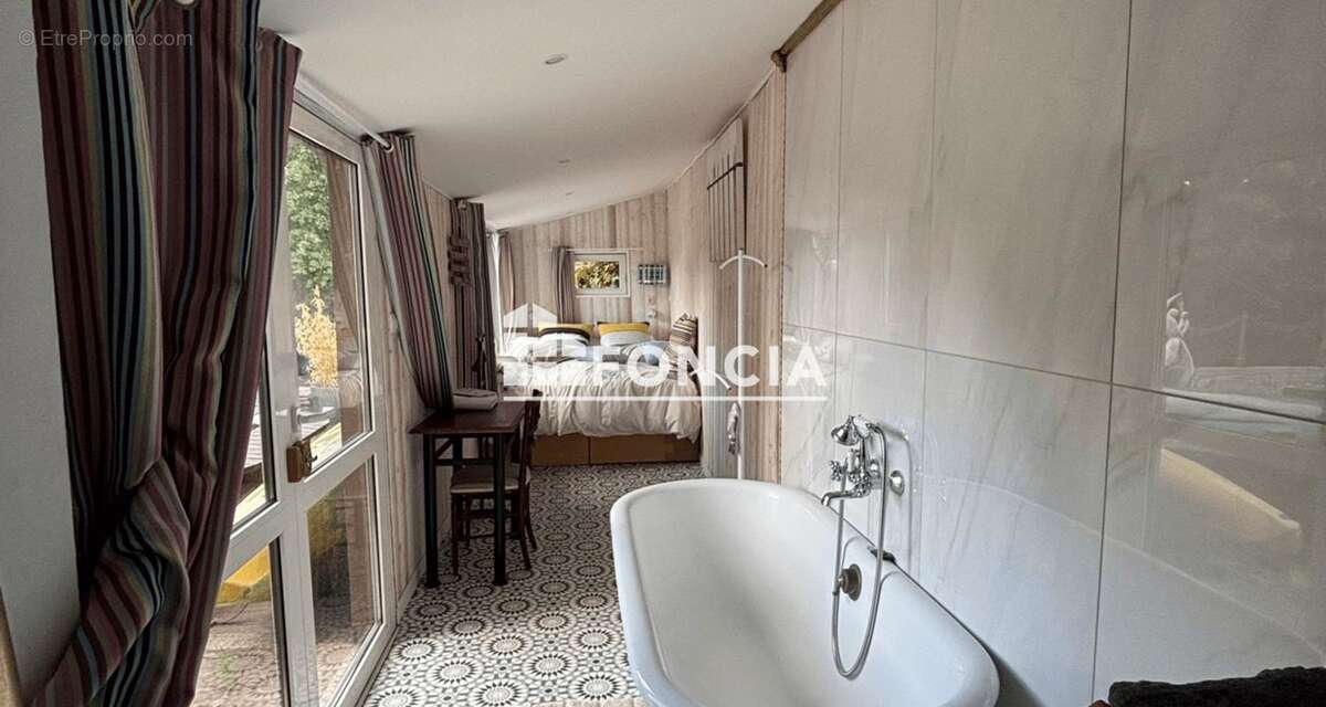 Maison à BEAUMONT-SUR-SARTHE