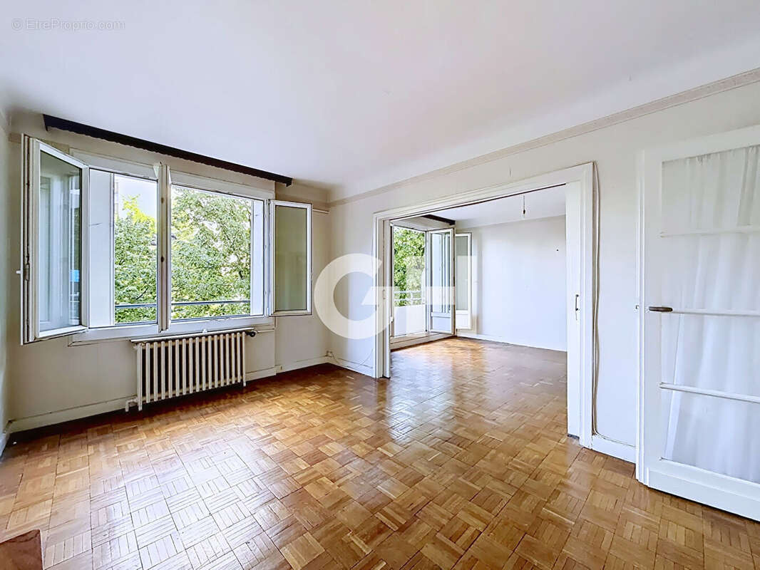 Proximité nation : 3 pièces traversant avec balcon et vue dégagée - photo 4