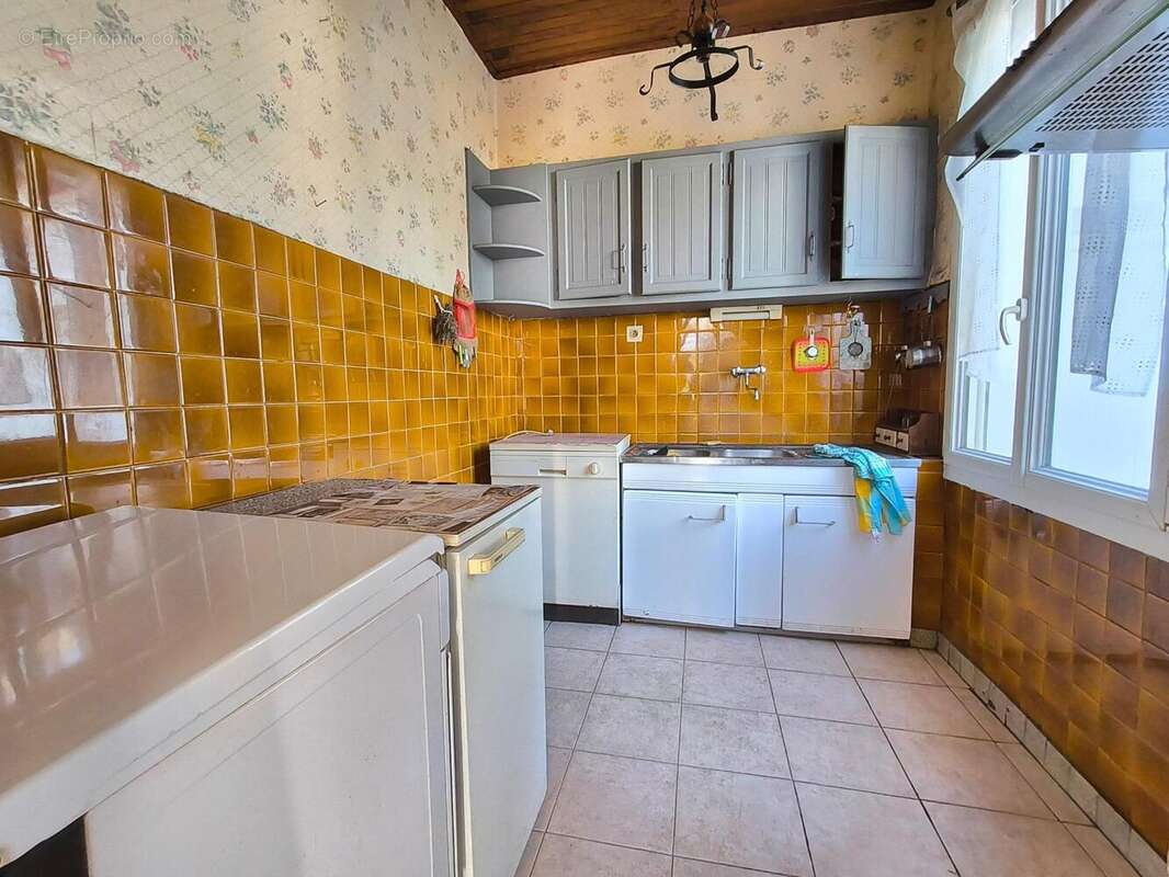 Photo 2 - Maison à VALREAS