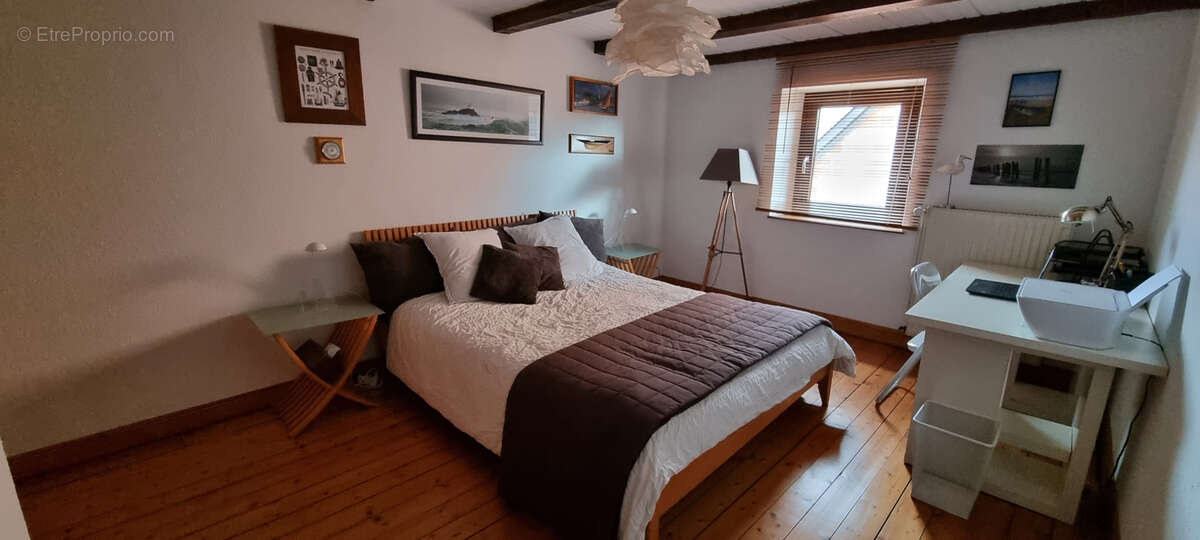 À vendre   Maison individuelle pleine de charme avec terrain et dépendances - photo 7
