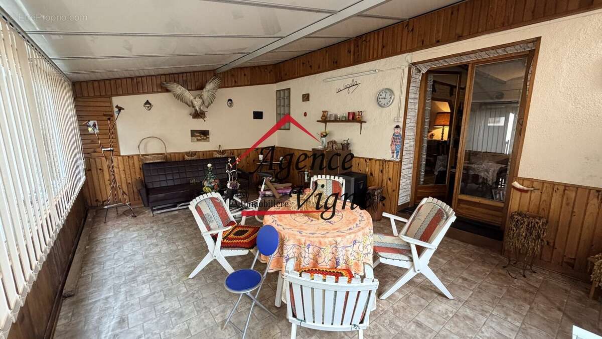 Maison à SAINT-FLORENT-SUR-AUZONNET