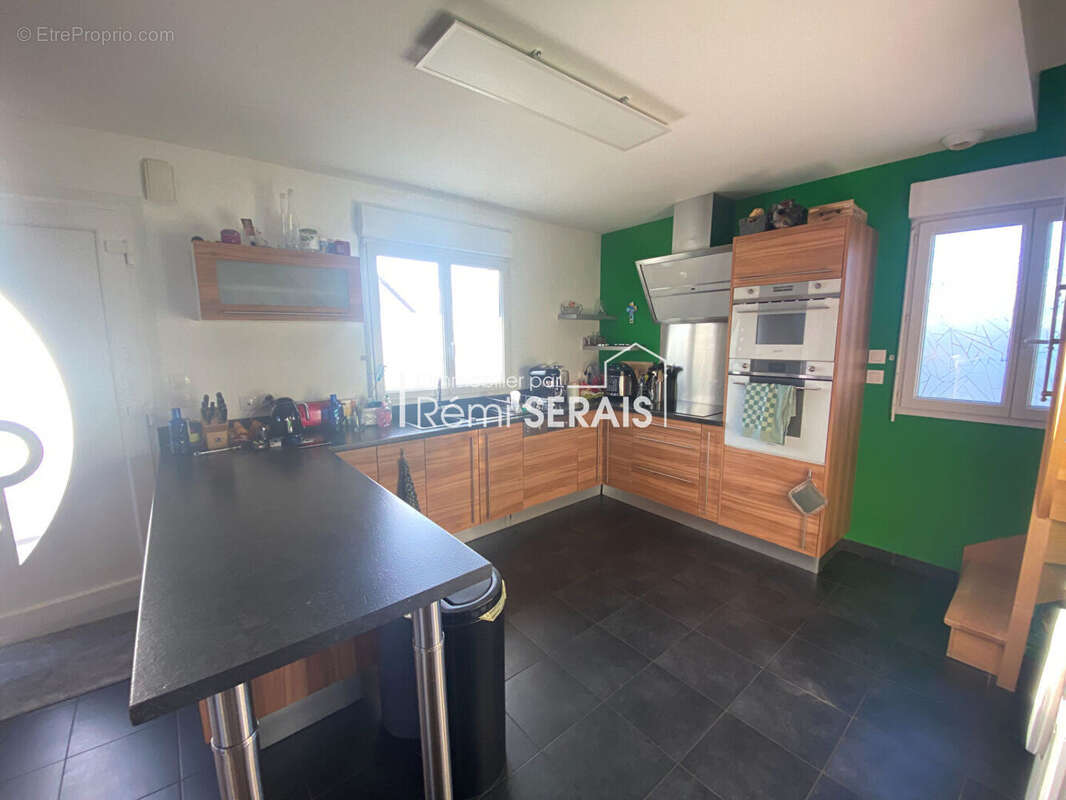 Appartement à SAINT-GEORGES-DES-GROSEILLERS