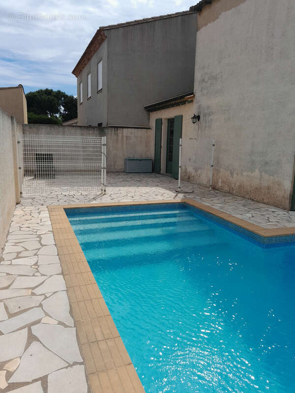 Maison à BESSAN