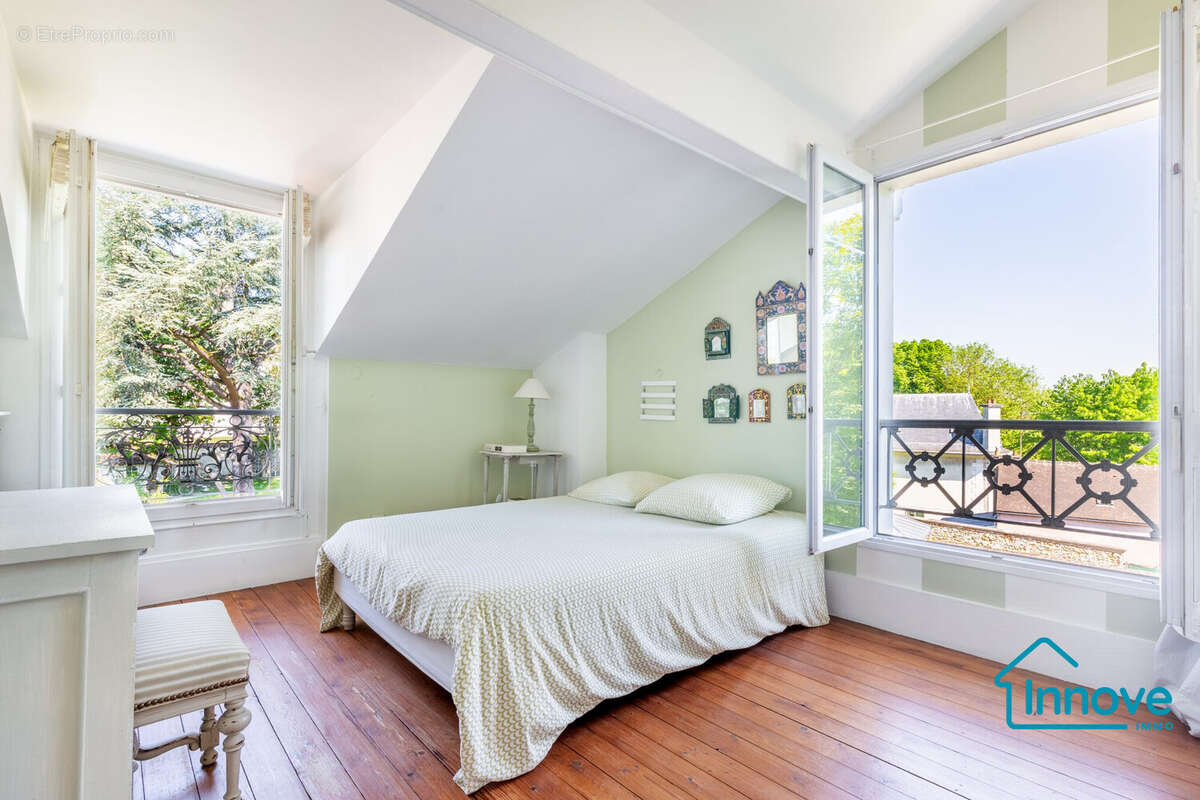 Maison à MARLY-LE-ROI