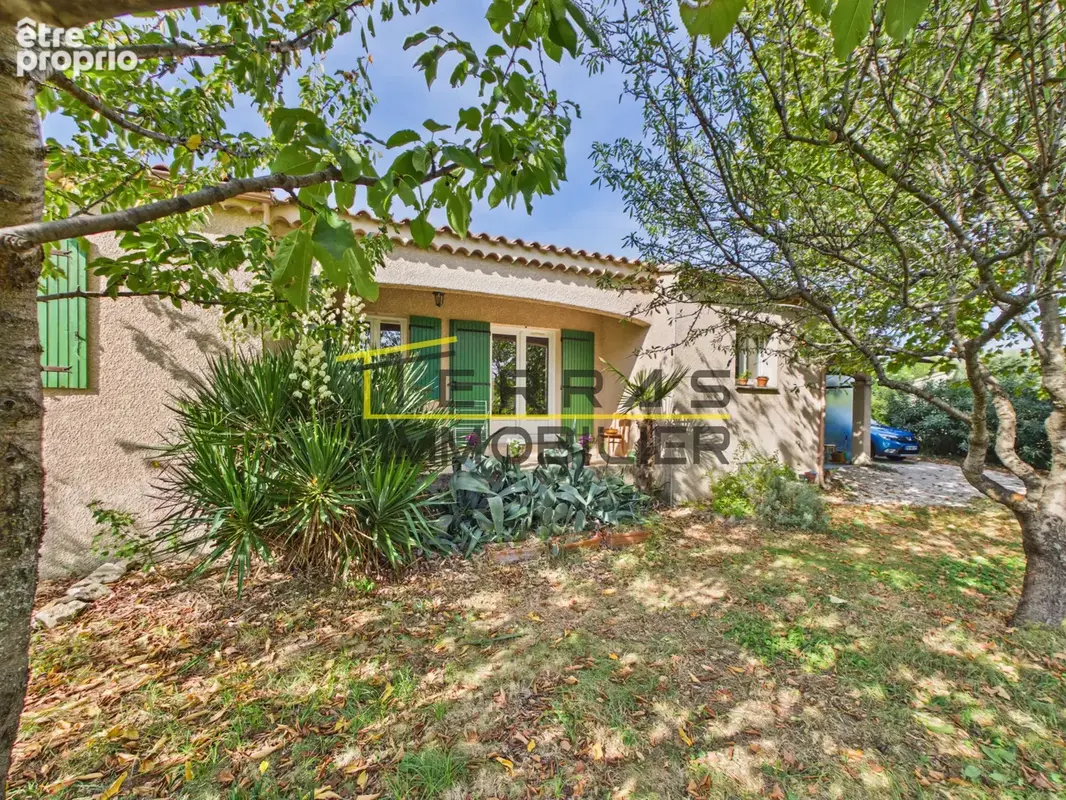 Photo Maison à Valreas au prix de 240 000€