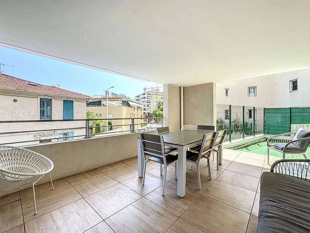 Appartement à BEAUSOLEIL