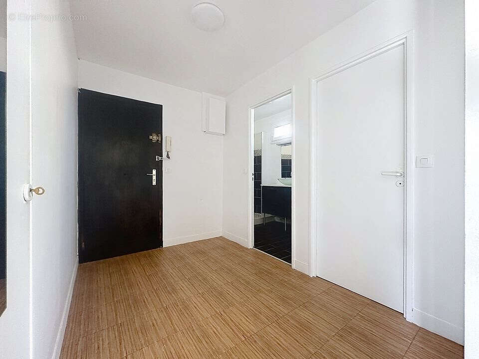 Appartement à VILLIERS-SUR-MARNE