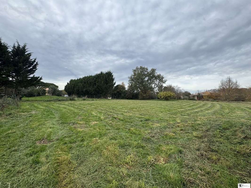 Terrain à GOUTEVERNISSE
