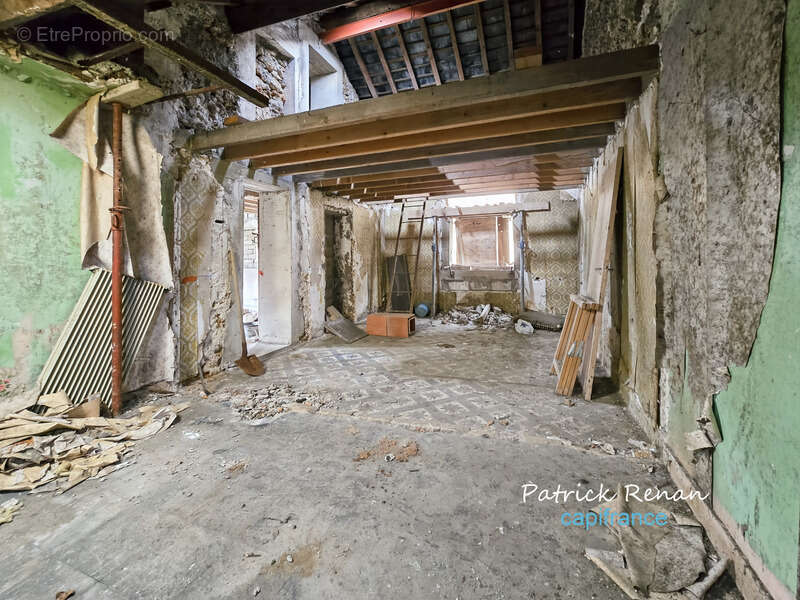 Maison à BOIS-D'ARCY