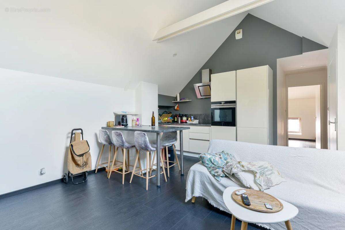 Appartement à SAINTE-LUCE-SUR-LOIRE