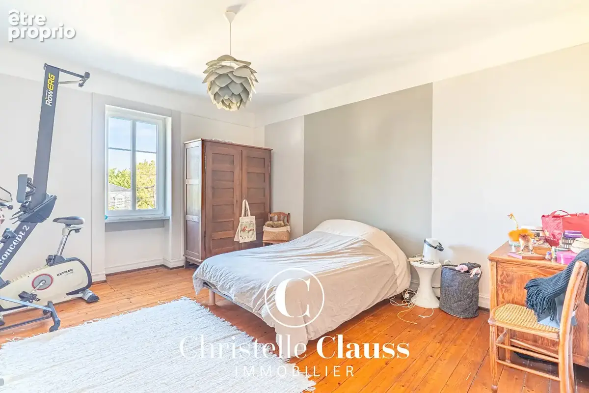 Maison de Maître 205 m² - photo 19