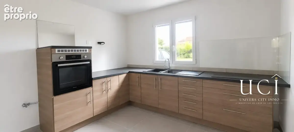 Maison 5 pièces 73 m² à vendre à La Chevroliere (44118) - photo 5