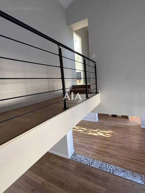 Maison à CHAMPNIERS