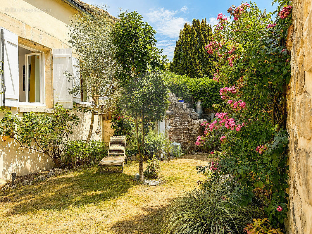 Maison à SENLIS