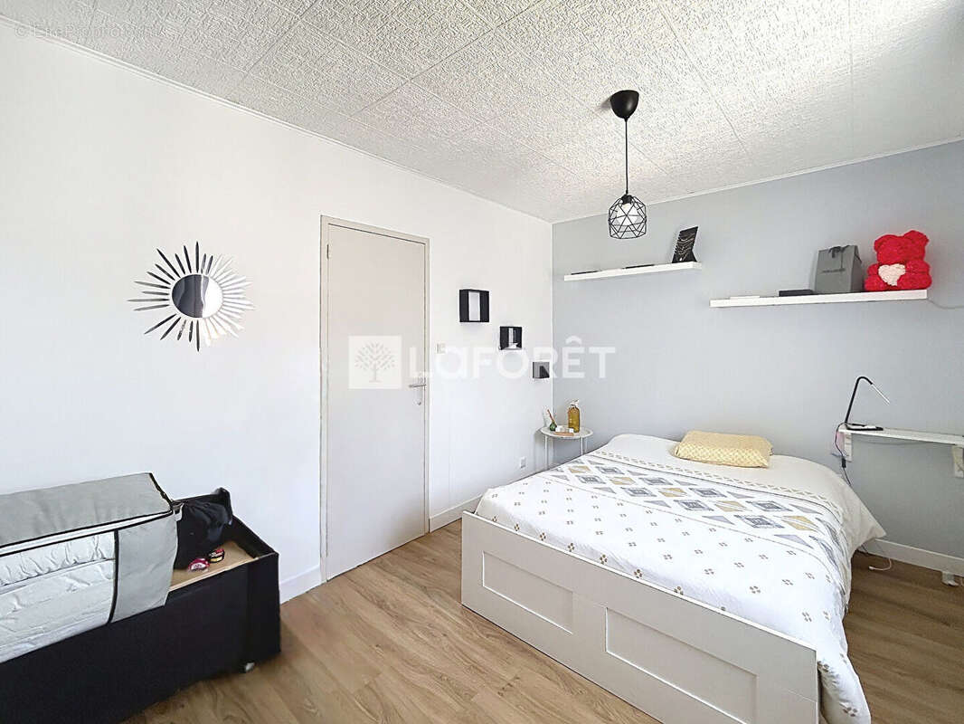 Maison familiale avec piscine - photo 13