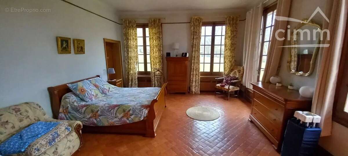 Maison à LA FERTE-SAINT-CYR