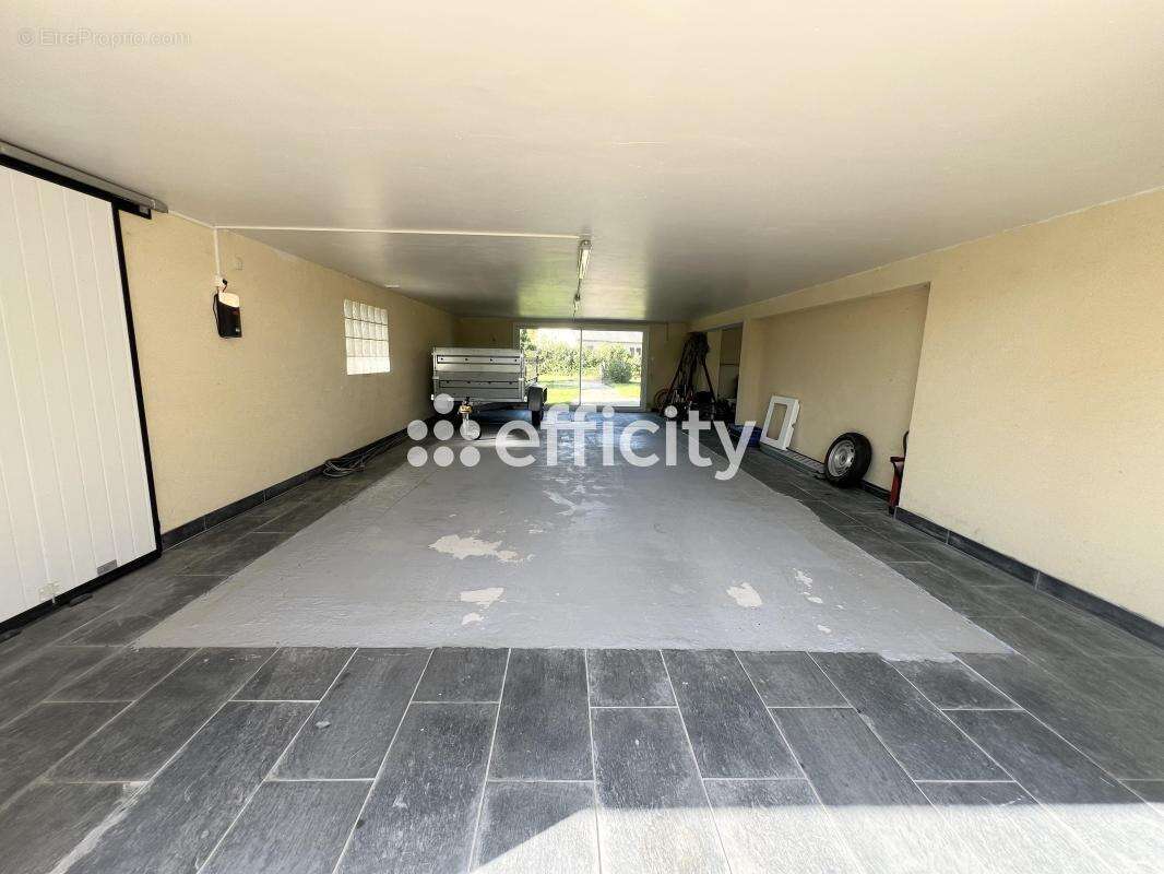 Maison à BALLAN-MIRE