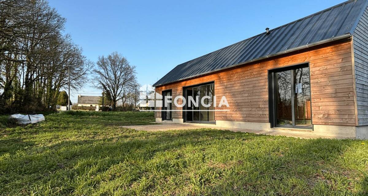 Maison à LA GACILLY