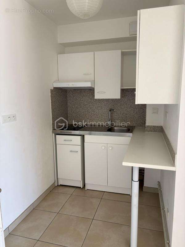 Appartement à VAUX-LE-PENIL