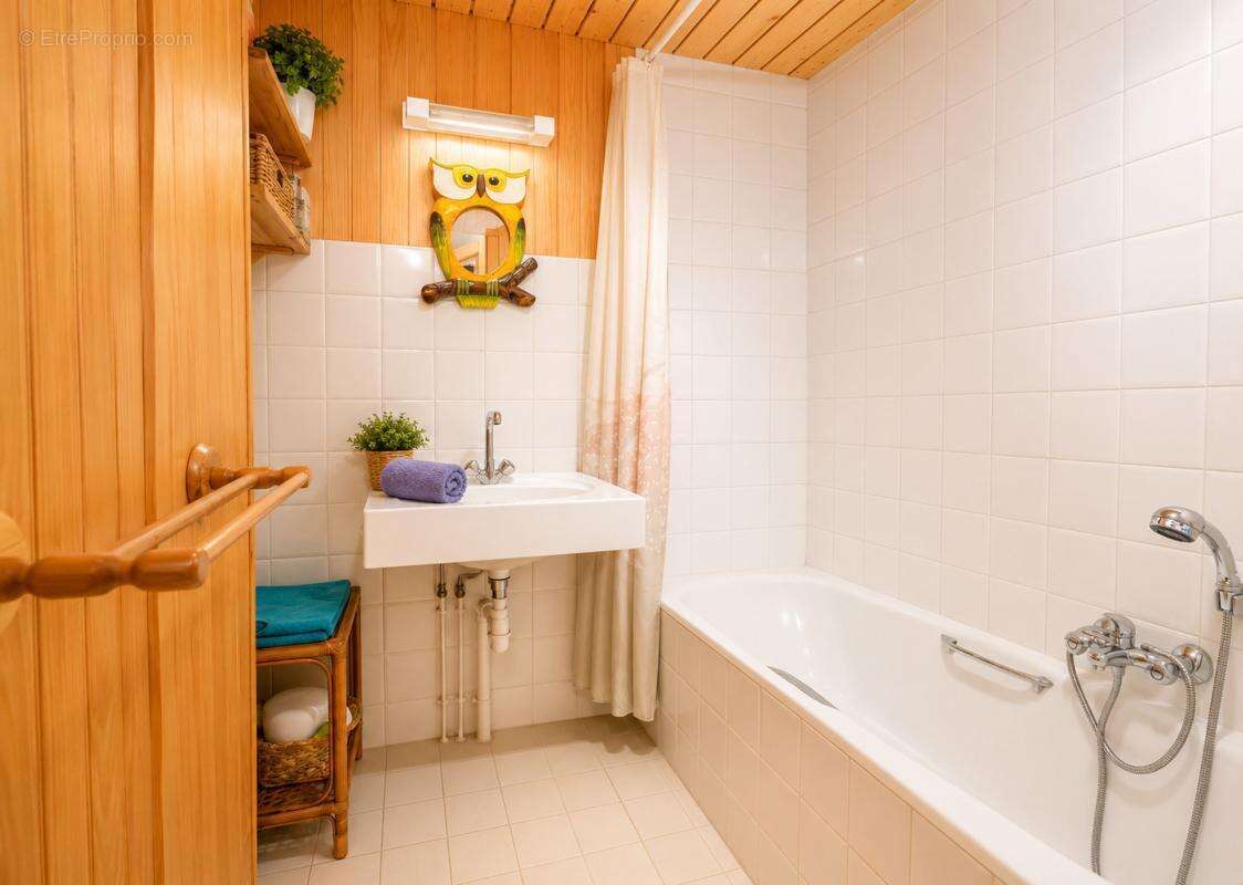 Appartement à SAINT-ETIENNE-DE-TINEE