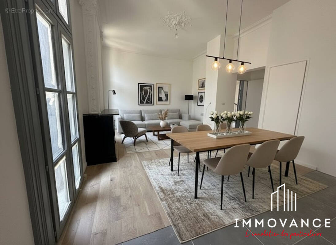 Appartement à VALERGUES