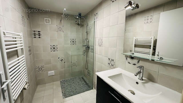 Maison à VAISON-LA-ROMAINE