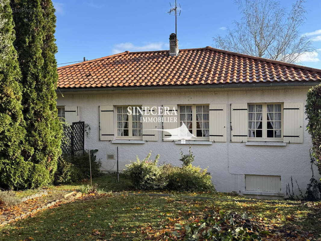 Maison 130 m² à Riberac  - photo 8