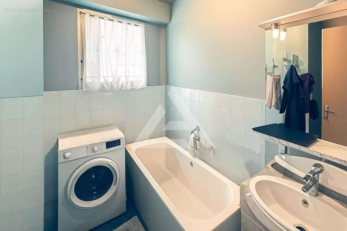 Appartement à BEAUSOLEIL