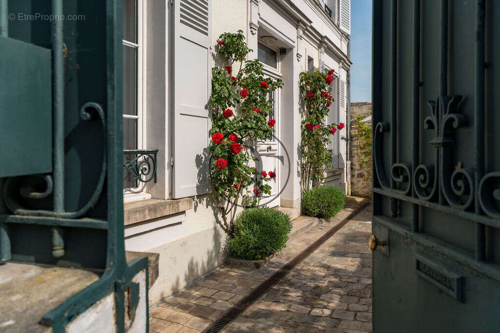 Maison à FONTAINEBLEAU