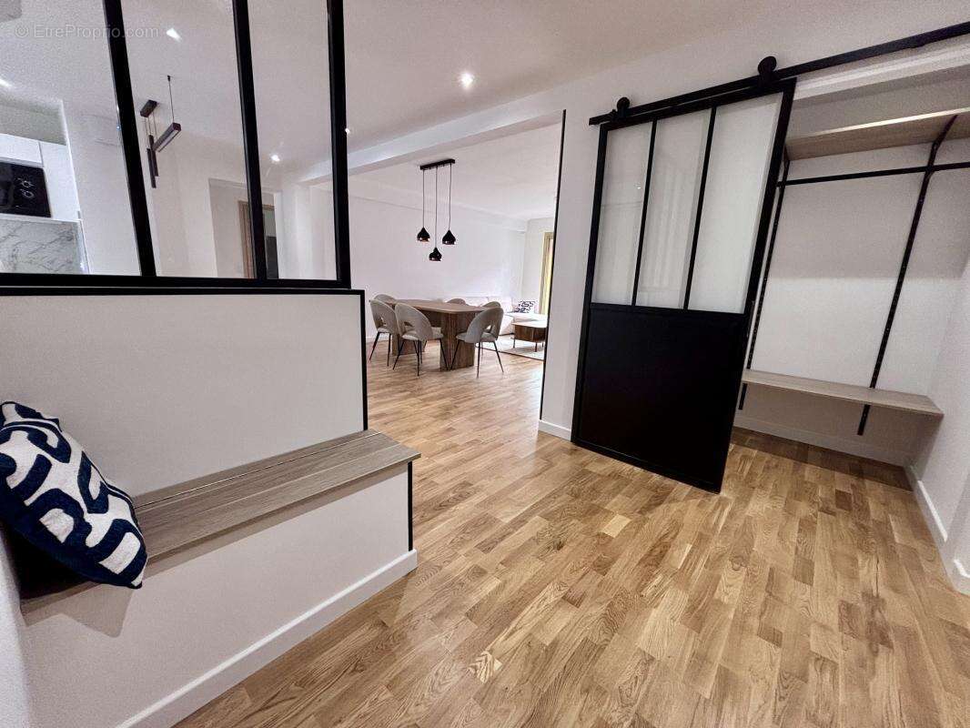 Appartement à SAINT-RAPHAEL