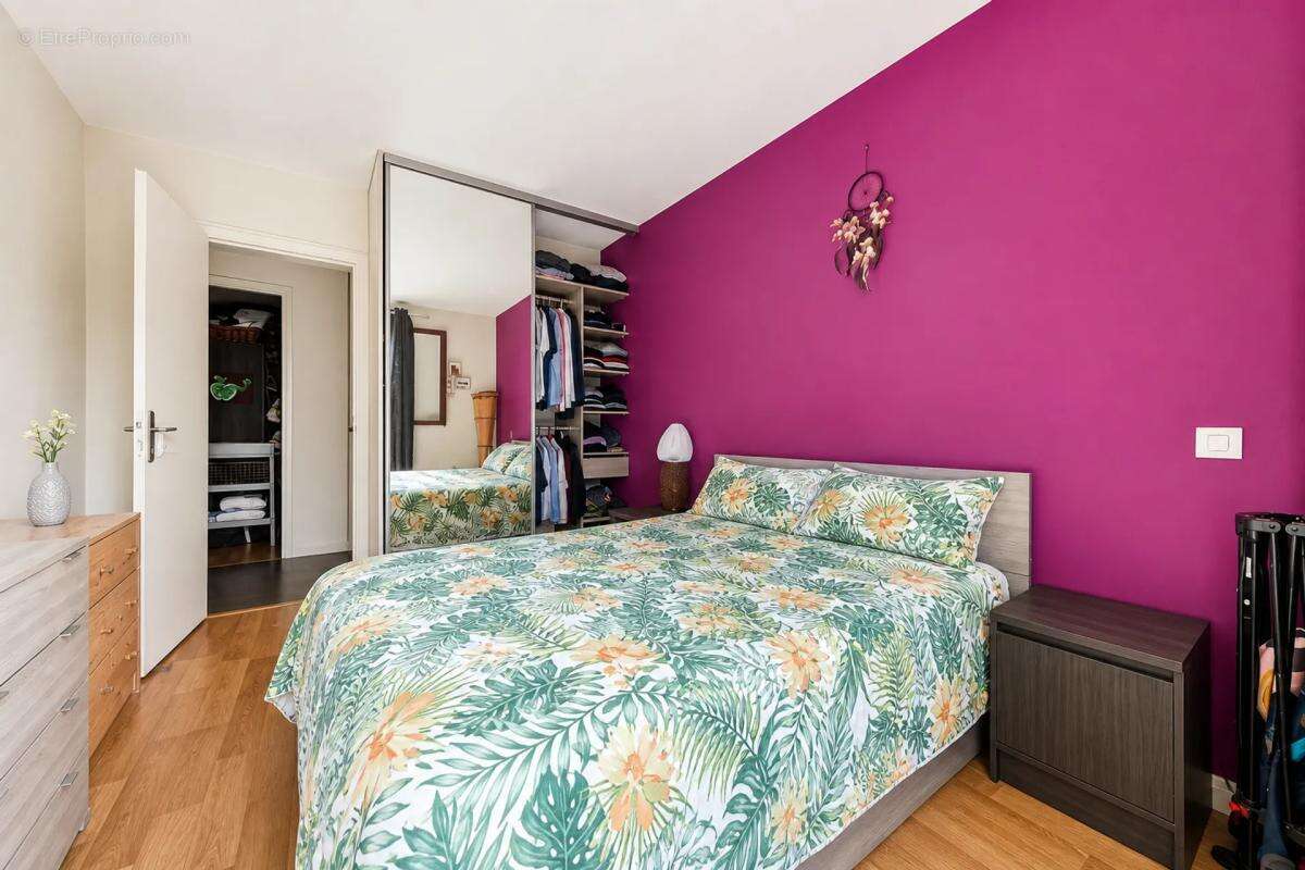 Appartement 3 pièces de 62 m² à Choisy-le-Roi - photo 9
