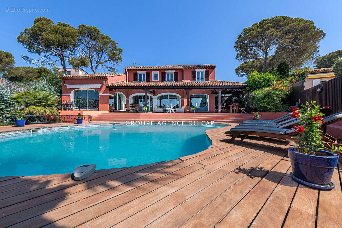 Maison à SAINT-RAPHAEL