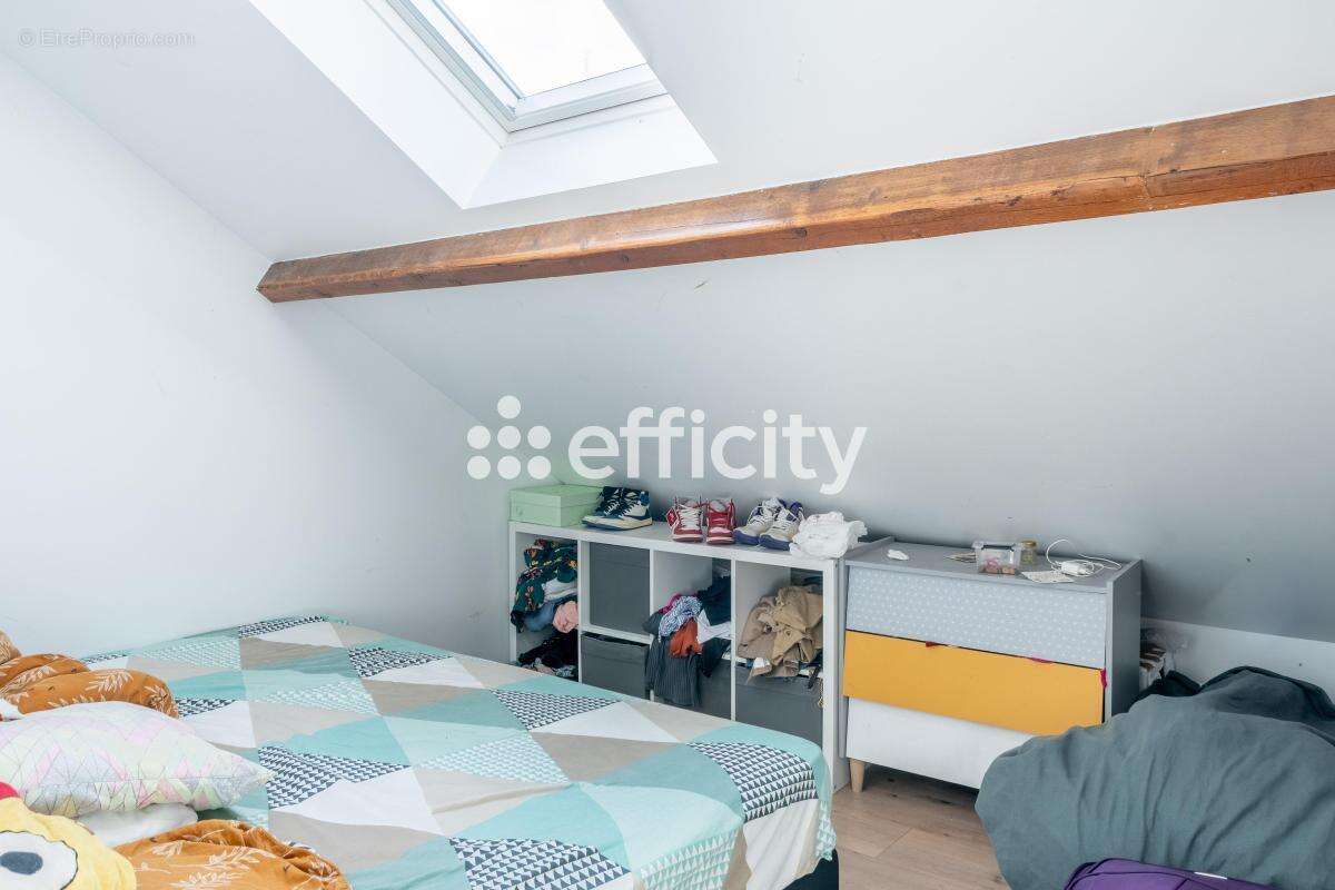 Maison à VILLENEUVE-LE-ROI