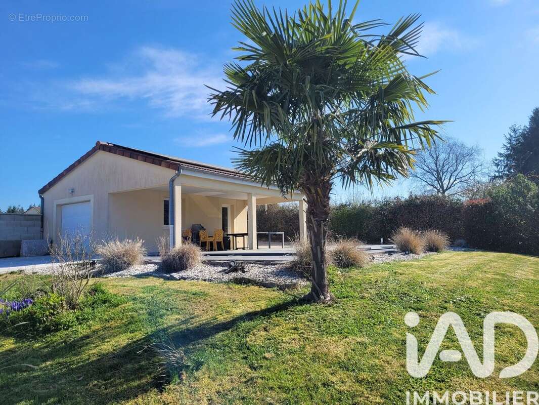 Photo 4 - Maison à GUEUGNON