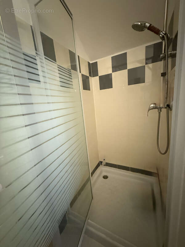 Appartement à LAURENS