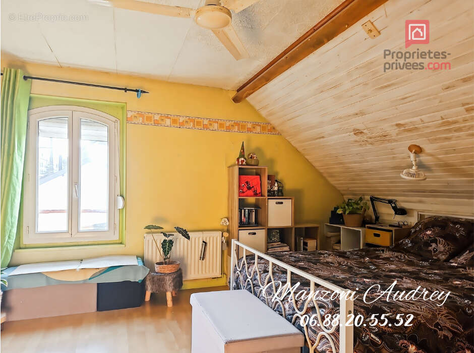 Maison à SAINTE-SAVINE