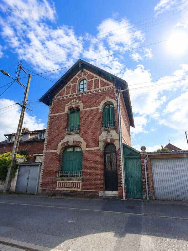 Maison à SAINT-JUST-EN-CHAUSSEE
