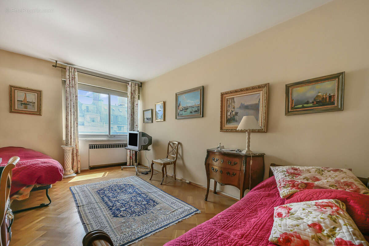 Photo 8 - Appartement à PARIS-16E