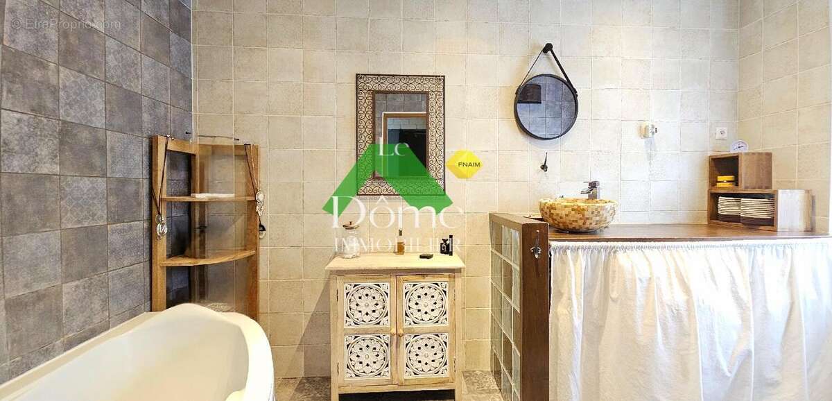 Maison à VALDAMPIERRE