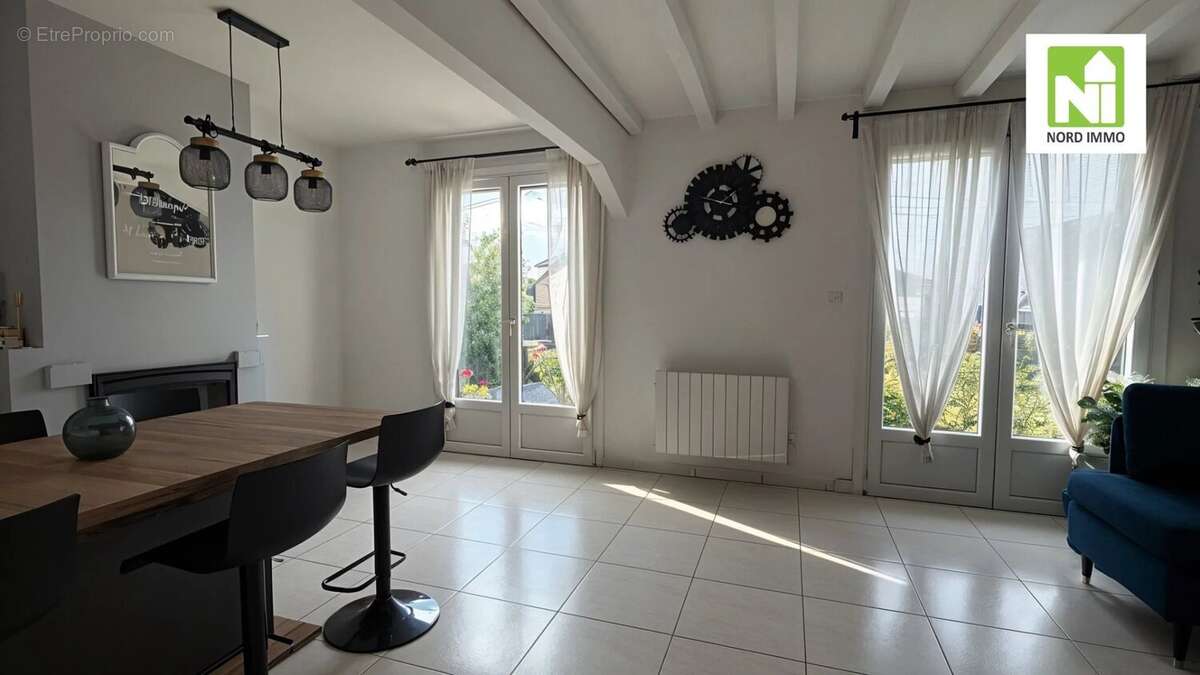 Maison à MERIGNIES