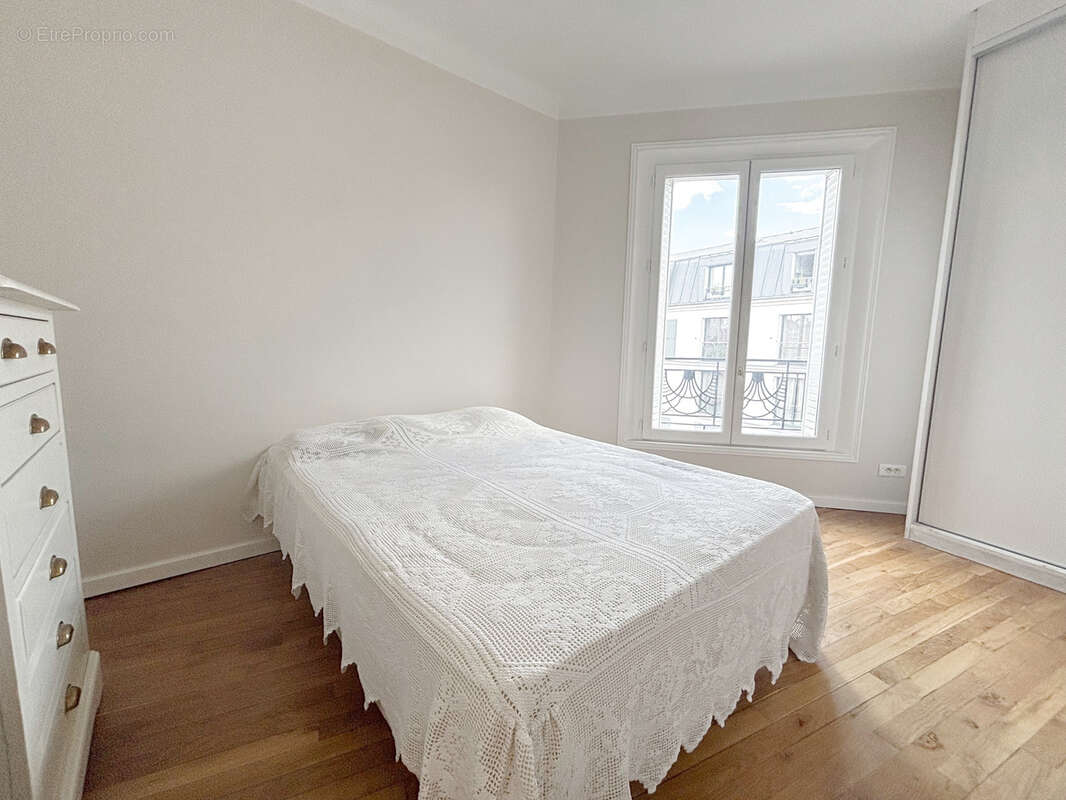 Appartement à ENGHIEN-LES-BAINS