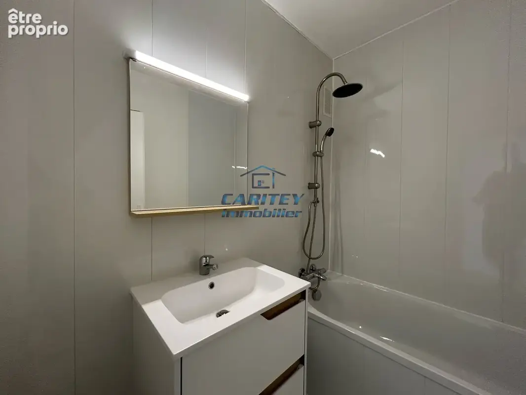 Appartement eaux vives - photo 6