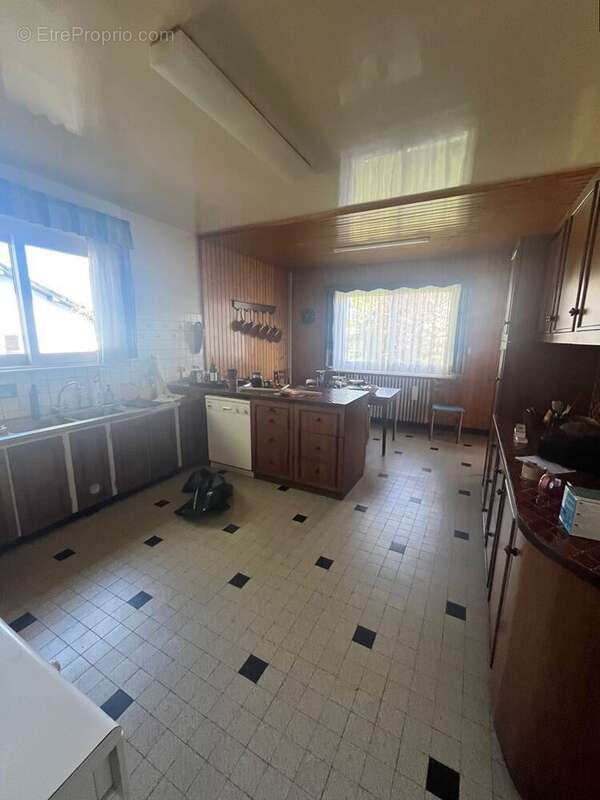 Maison à LUXEUIL-LES-BAINS