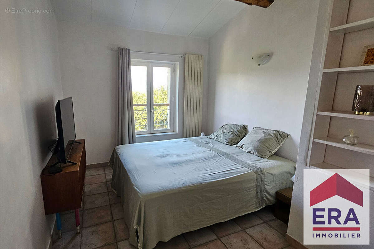 Maison à SAINT-PAUL-TROIS-CHATEAUX