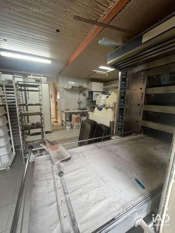 Photo 6 - Commerce à PEZILLA-LA-RIVIERE